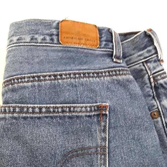 American Eagle Outfitters Jean shorts Size 6 - Picture 3 of 4